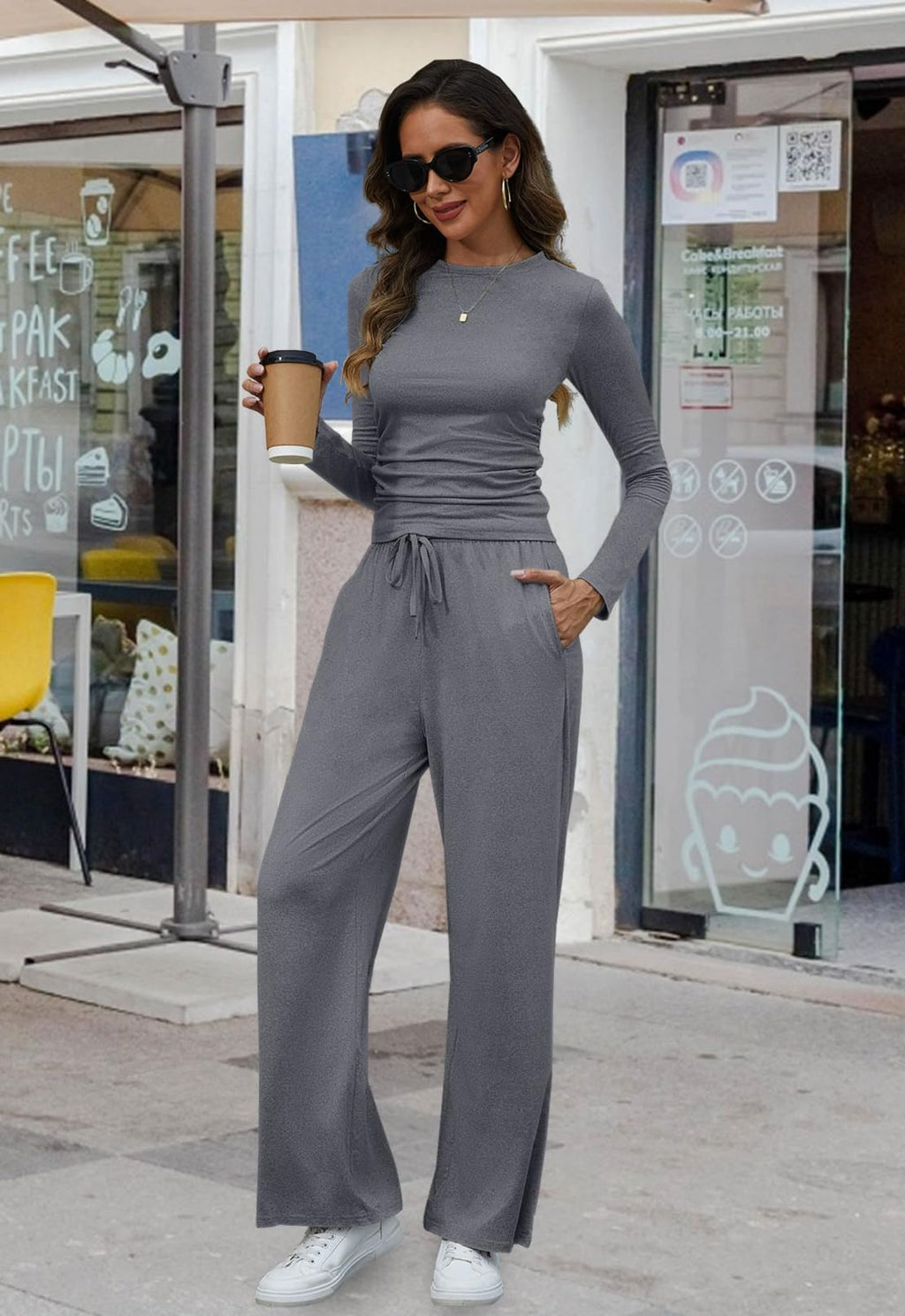 T-shirt & jogging