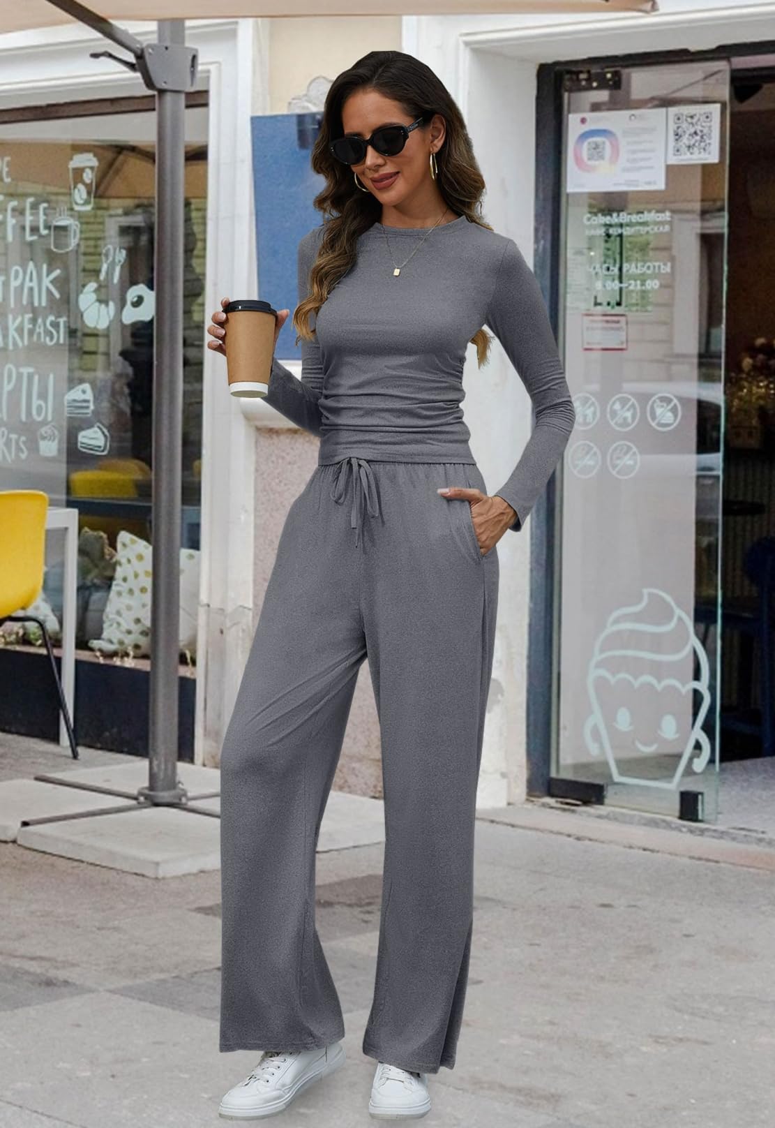 T-shirt & jogging
